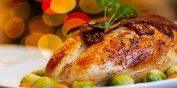 Festen kan börja! Helstekt kalkon med matig stuffing och läckra tranbär