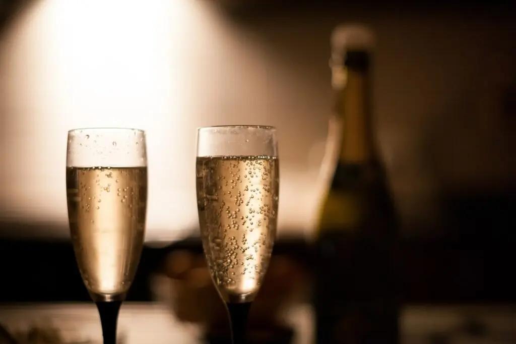 cava vs champagne