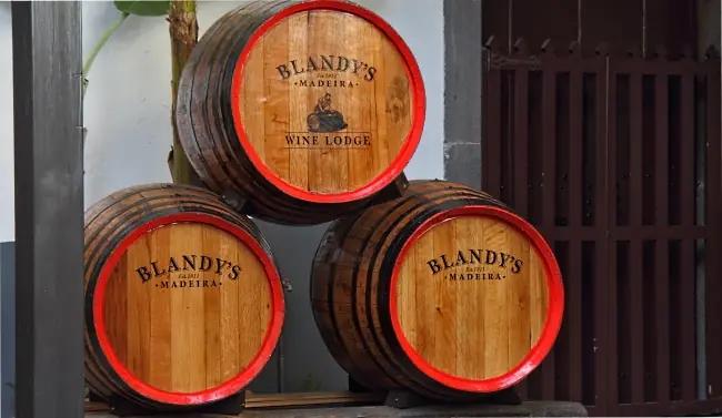 Madeira - vin i fat